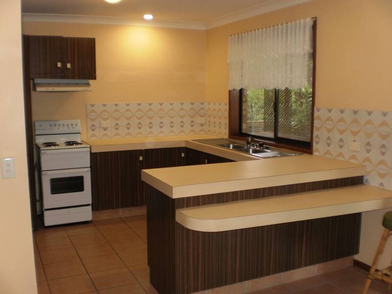 7 Araucaria Way, Elanora QLD 4221