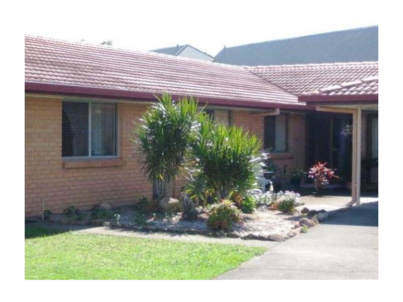 2/5 Culgoa Street, Palm Beach QLD 4221