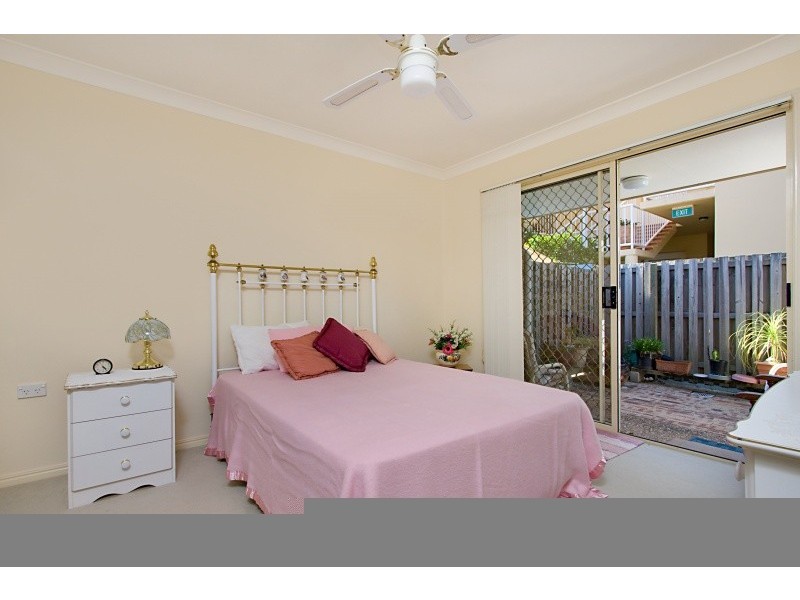 17/174 Galleon Way, Currumbin Waters QLD 4223