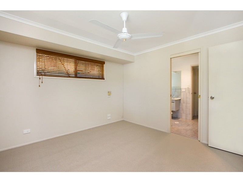 3 Sellin Place, Currumbin Waters QLD 4223