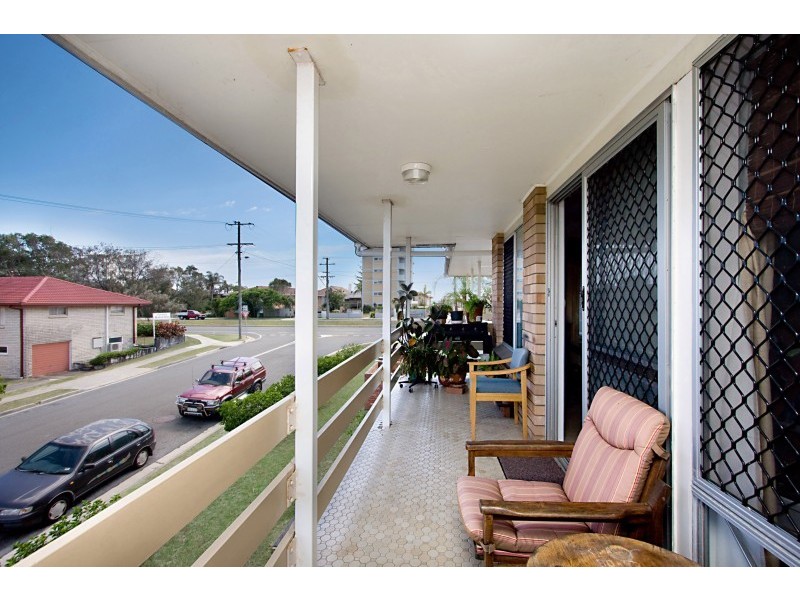 6/2 Twenty Sixth Avenue, Palm Beach QLD 4221
