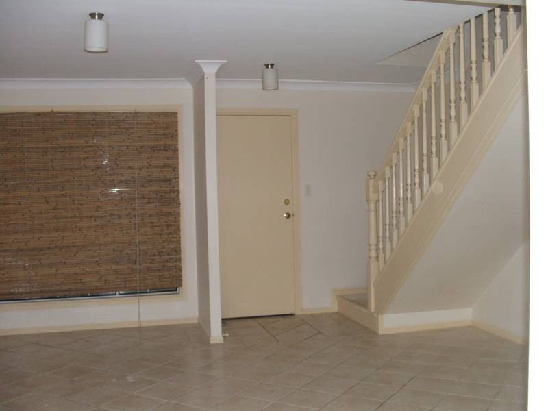 2/10 Cobai Drive, Mudgeeraba QLD 4213