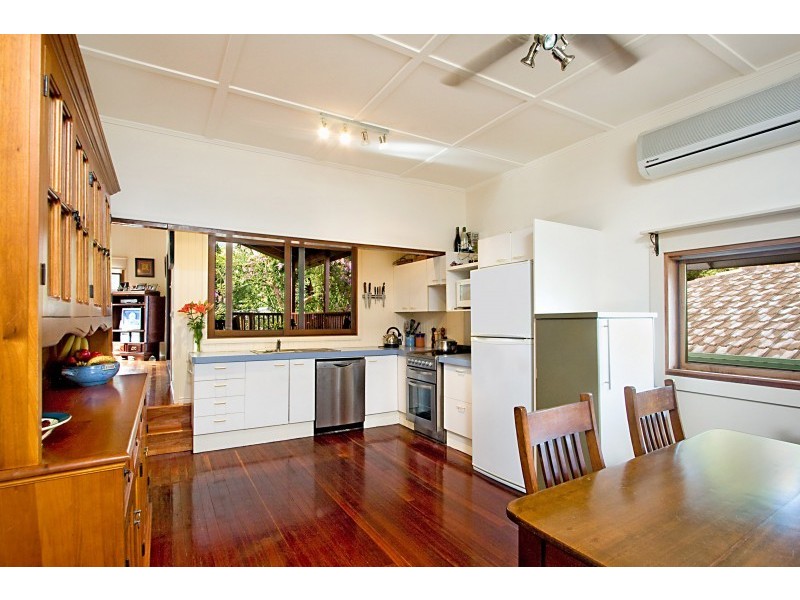 83 Third Avenue, Palm Beach QLD 4221