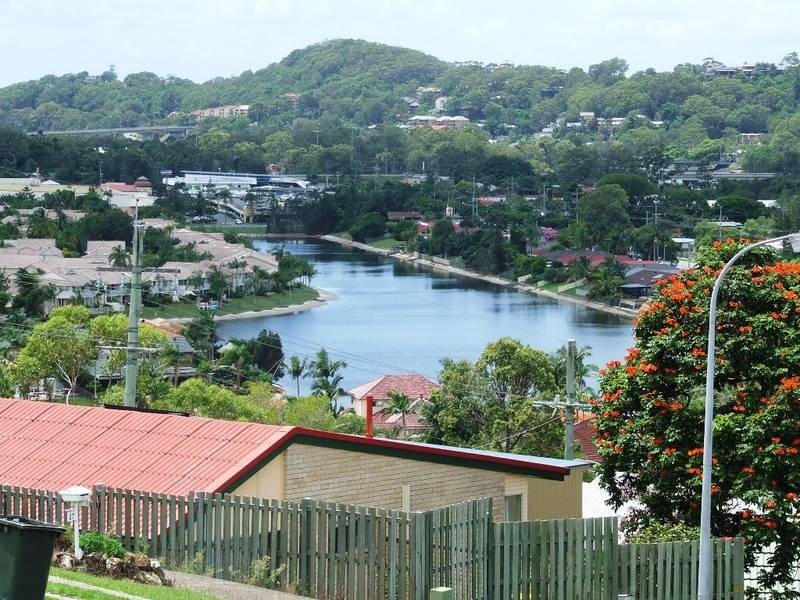 38 Larentia Street, Currumbin Waters QLD 4223