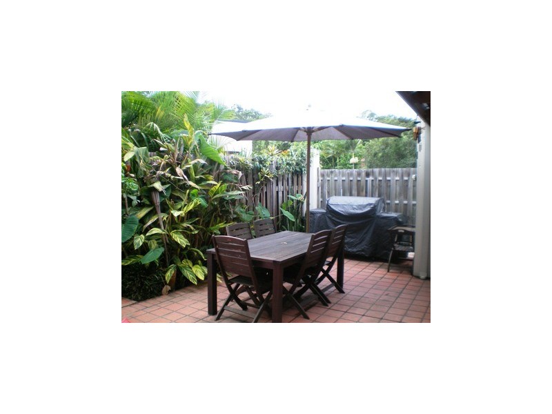 7/2 Karri Court, Burleigh Heads QLD 4220