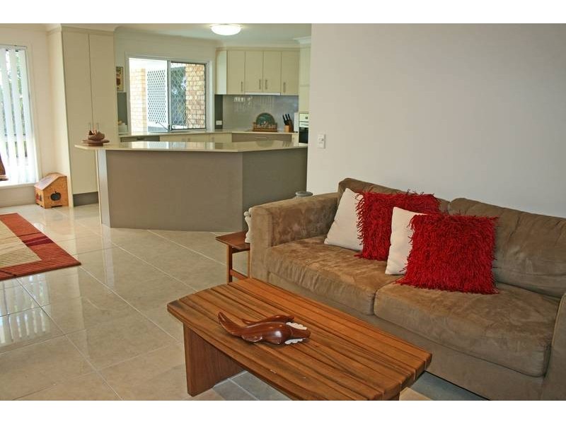 10 Rees Court, Elanora QLD 4221