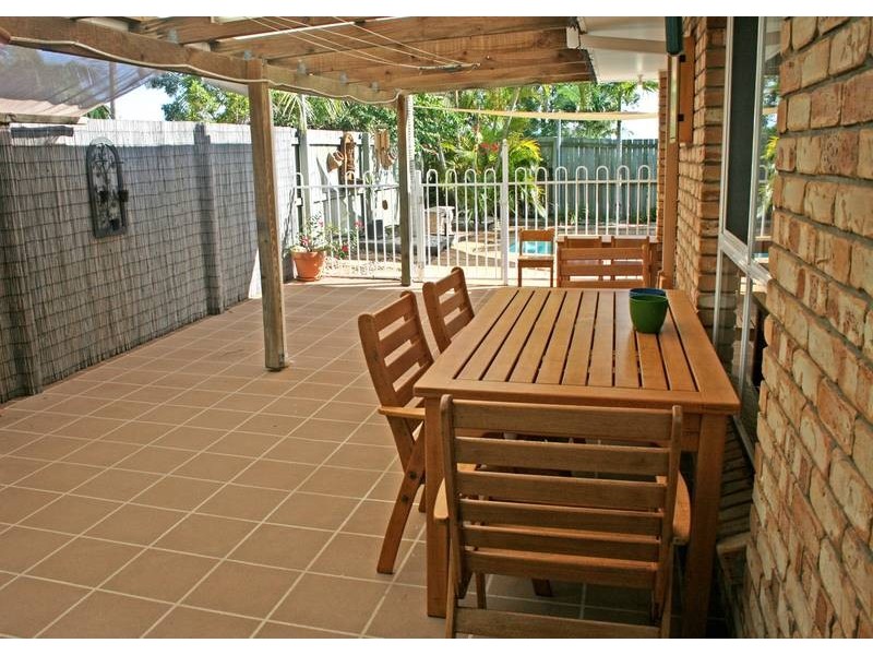 10 Rees Court, Elanora QLD 4221