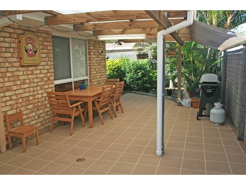 10 Rees Court, Elanora QLD 4221
