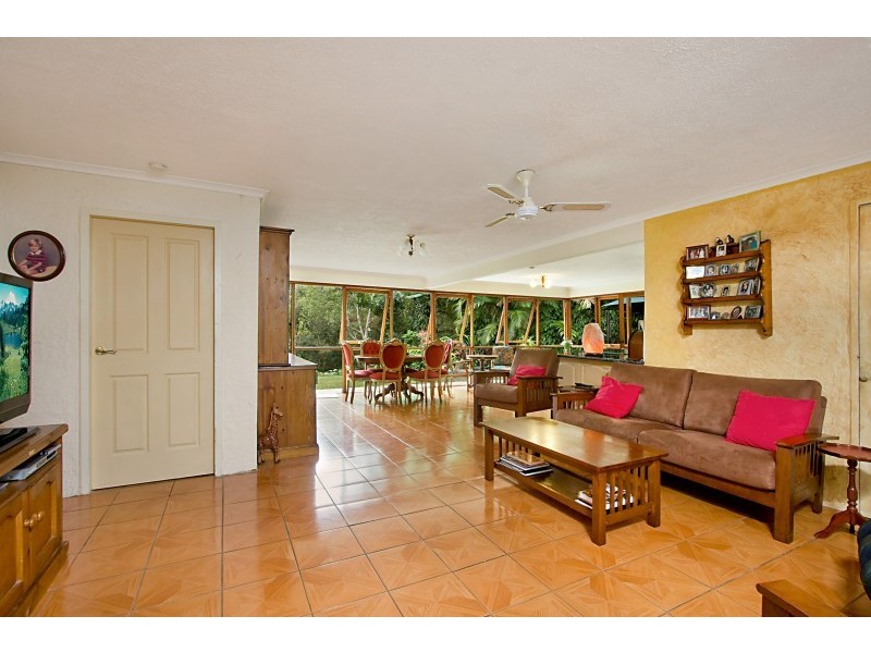26 Marika Way, Currumbin Waters QLD 4223