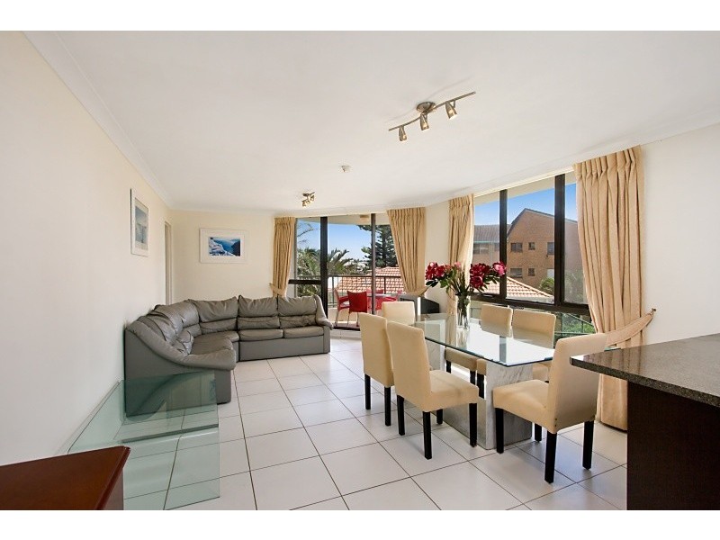 4/1187 Gold Coast Highway, Palm Beach QLD 4221