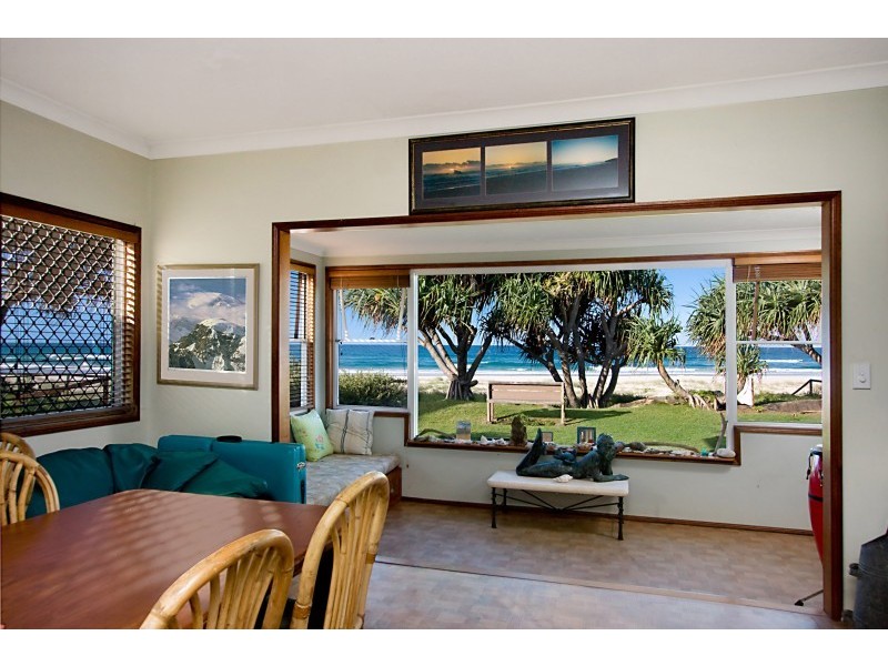 29 Jefferson Lane, Palm Beach QLD 4221