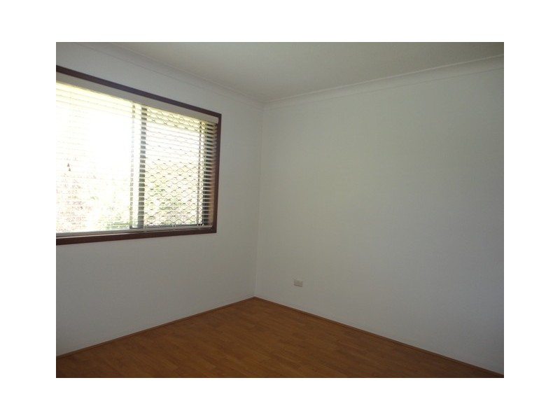 11 Walnut Street, Elanora QLD 4221