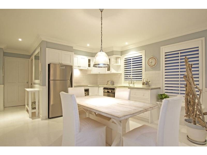 3/211 Jefferson Lane, Palm Beach QLD 4221