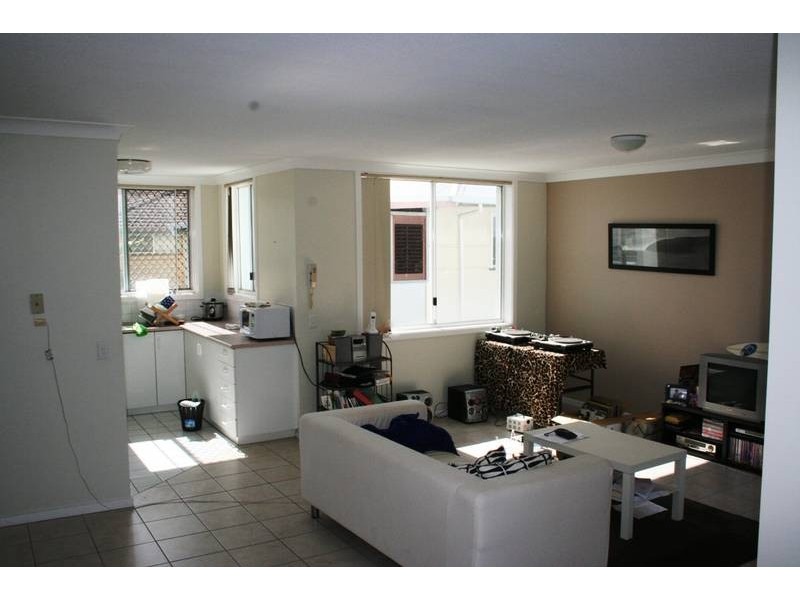 11/1306 Gold Coast Highway, Palm Beach QLD 4221