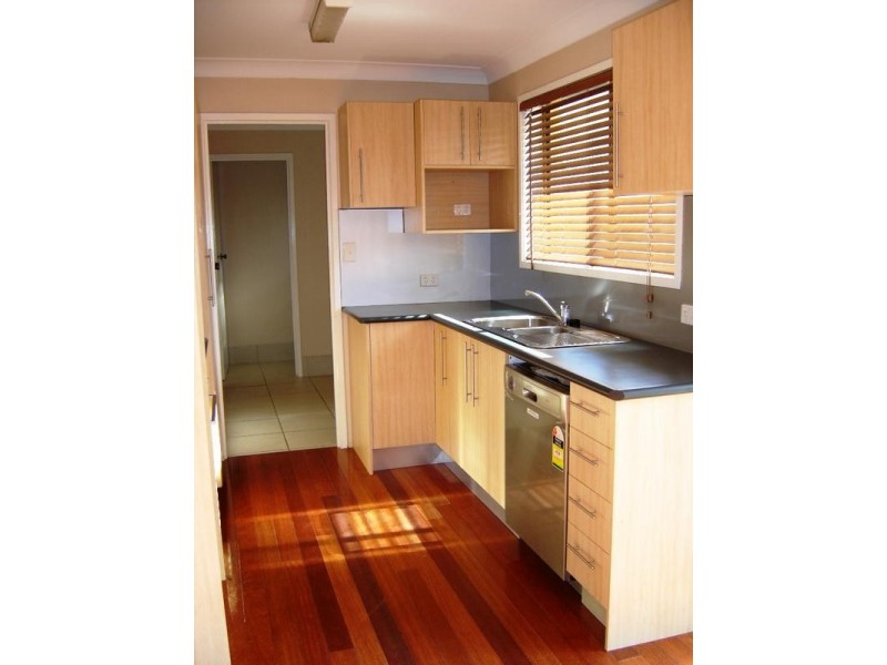 24 Joan Street, Burleigh Waters QLD 4220