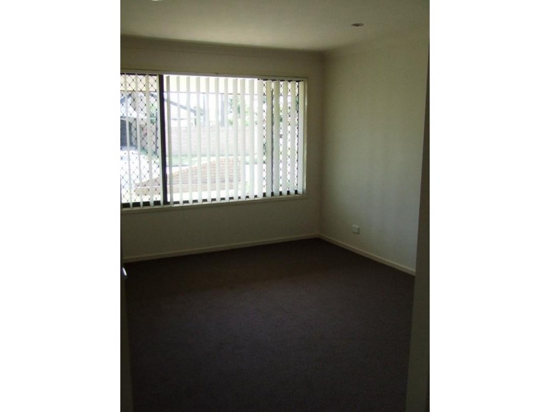 2 Myrtle Court, Palm Beach QLD 4221