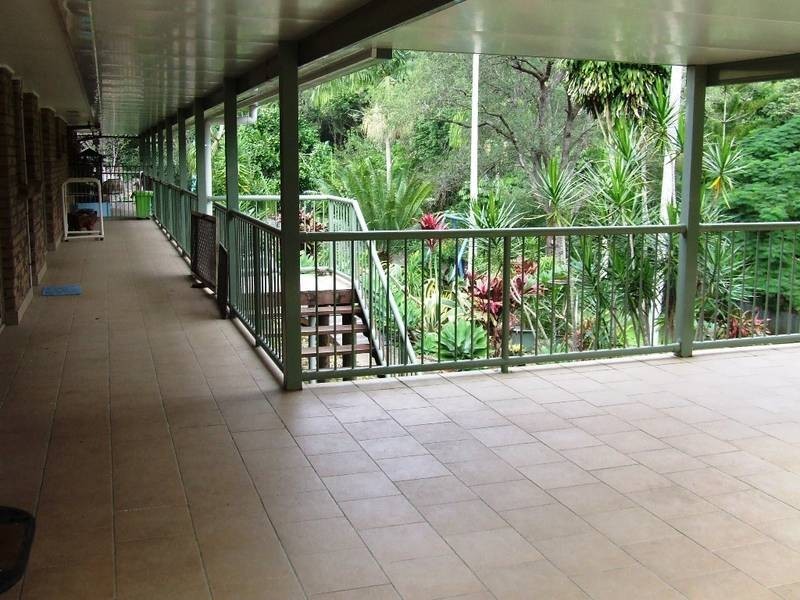 6 Coorabin Court, Tallebudgera QLD 4228