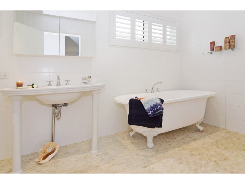 10 Rudd Street, Burleigh Heads QLD 4220