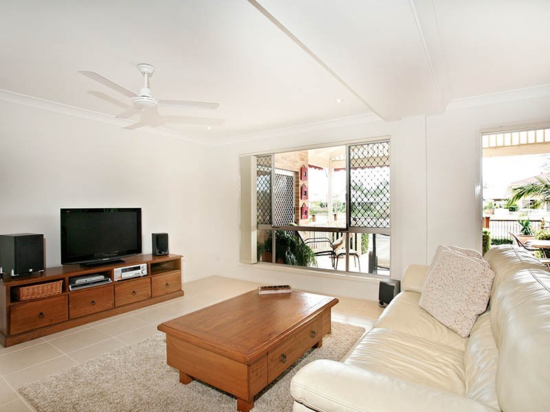 19 Swordfish Court, Palm Beach QLD 4221