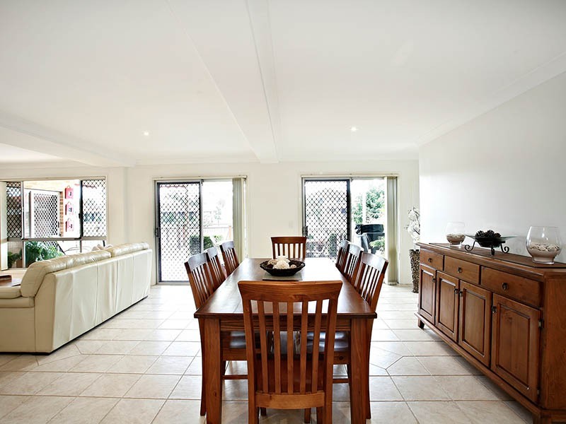 19 Swordfish Court, Palm Beach QLD 4221