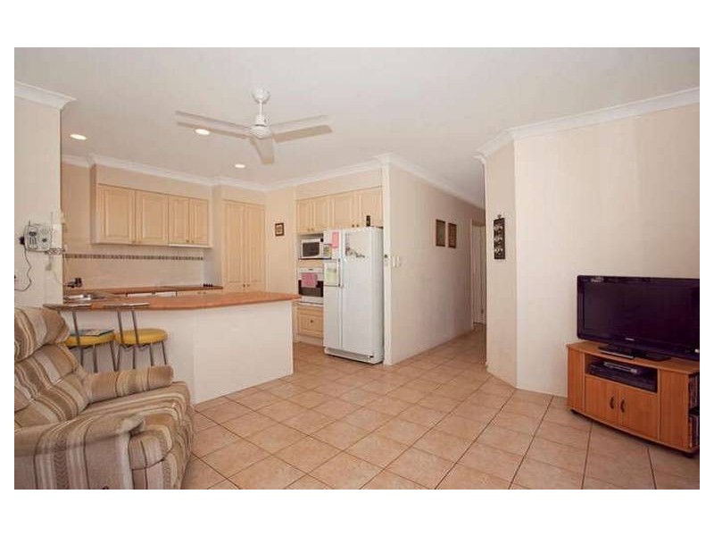 2 Torres Court, Burleigh Waters QLD 4220