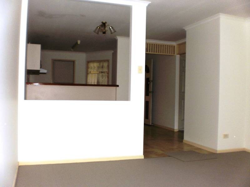 1/60 Saffron Street, Elanora QLD 4221