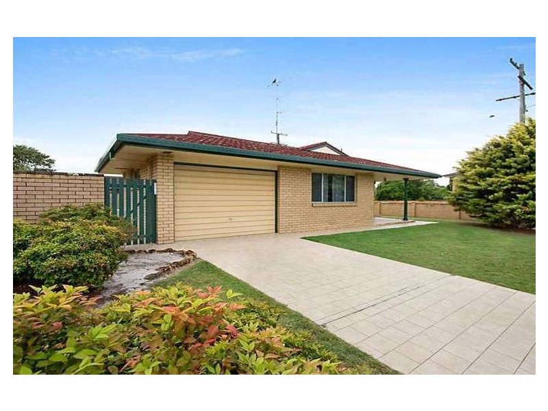39 Seventh Avenue, Palm Beach QLD 4221