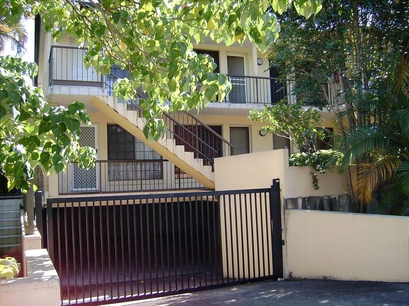 10/1 second ave, Palm Beach QLD 4221