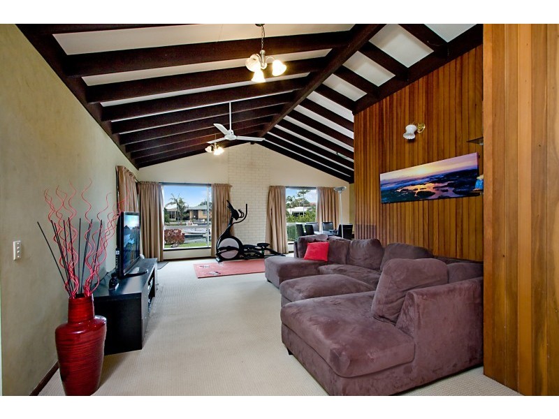 14 Marlin Court, Palm Beach QLD 4221