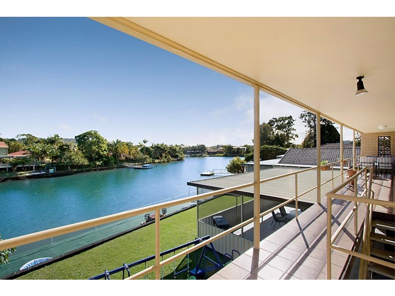 9 Drumfish Drive, Currumbin Waters QLD 4223