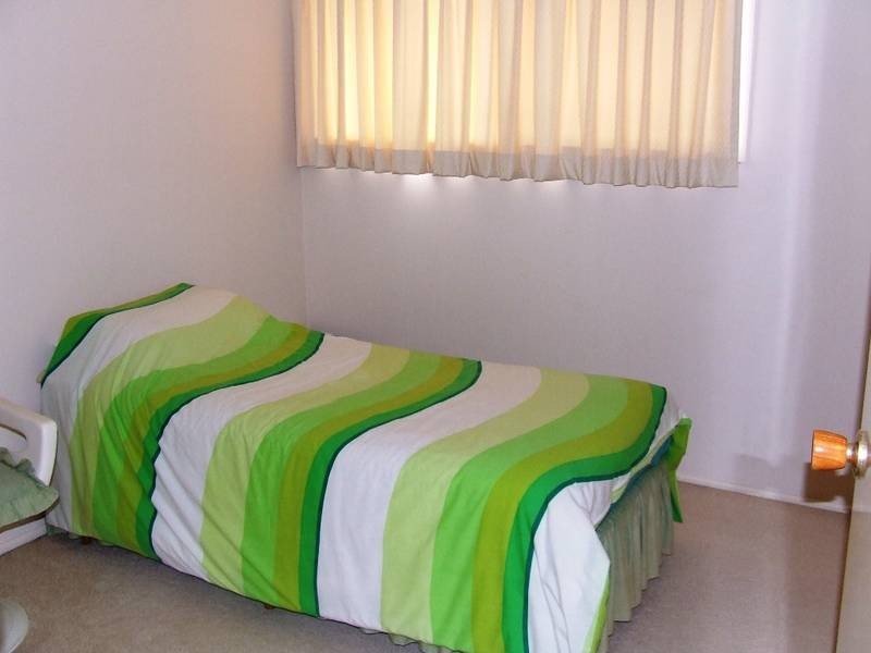 1/40 Sunbird Street, Burleigh Waters QLD 4220