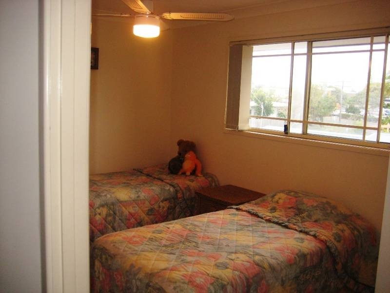 2/132 Cypress Terrace, Palm Beach QLD 4221