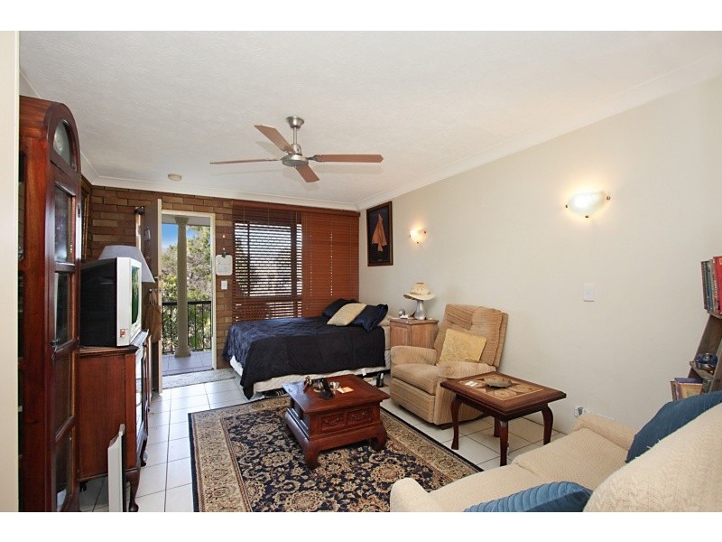 9/1 Second Avenue, Palm Beach QLD 4221