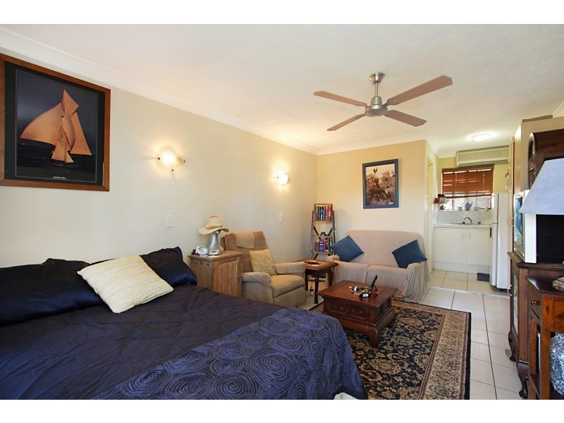 9/1 Second Avenue, Palm Beach QLD 4221