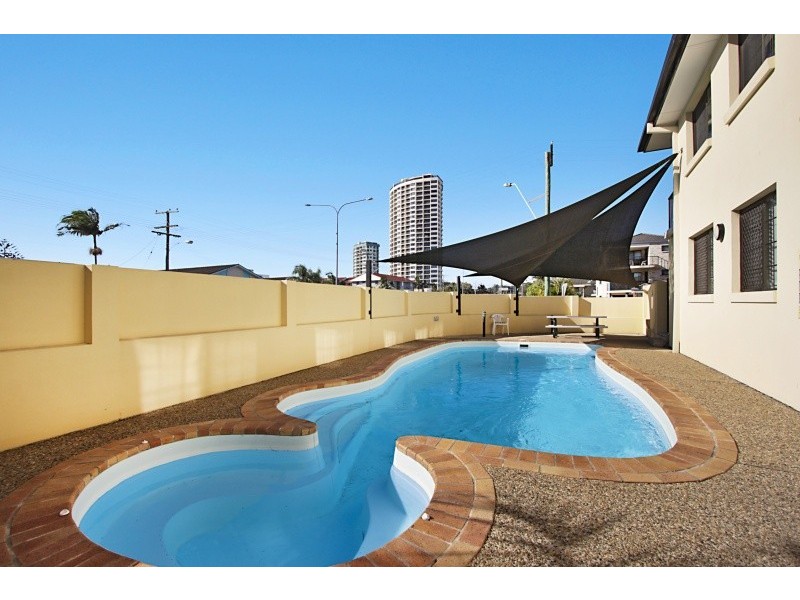 9/1 Second Avenue, Palm Beach QLD 4221