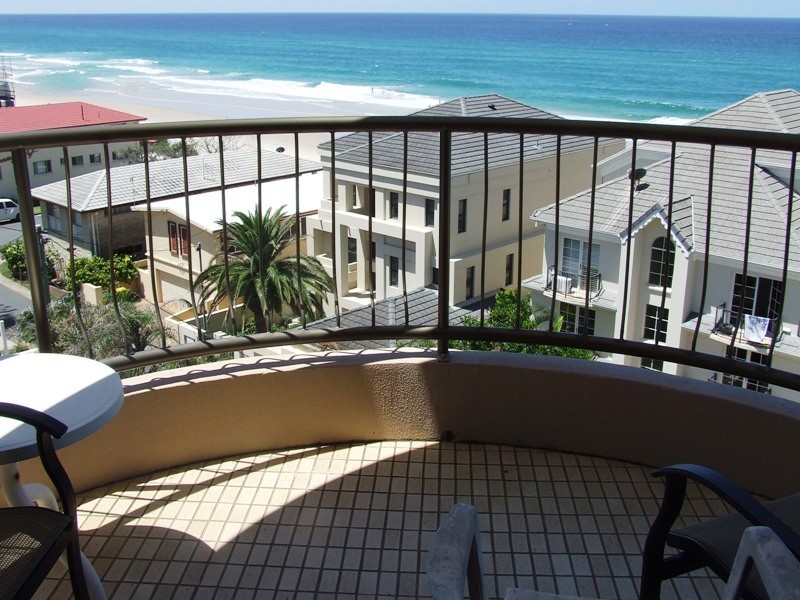 17/1187 Gold Coast Highway, Palm Beach QLD 4221