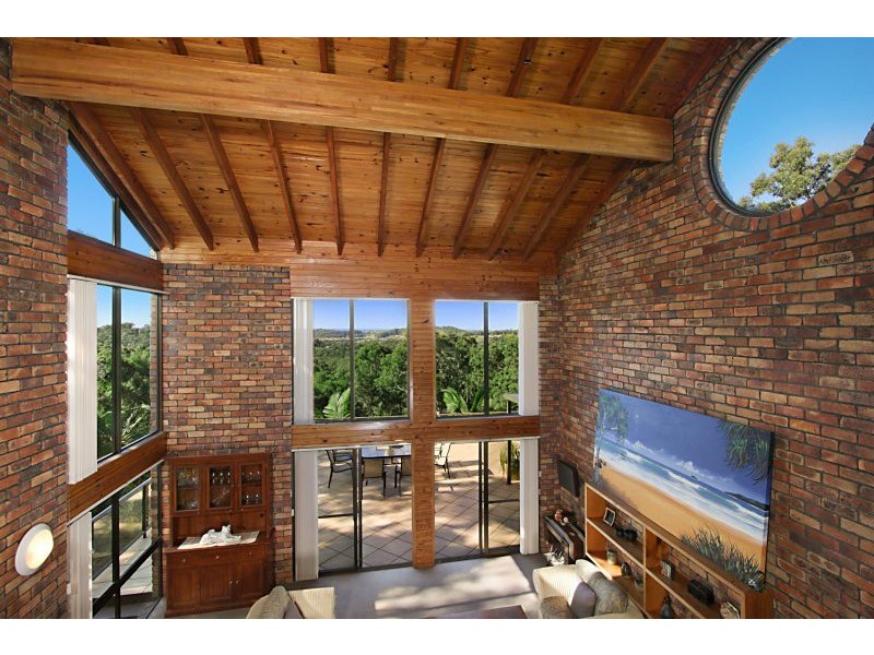208 Tierney Drive, Currumbin Waters QLD 4223