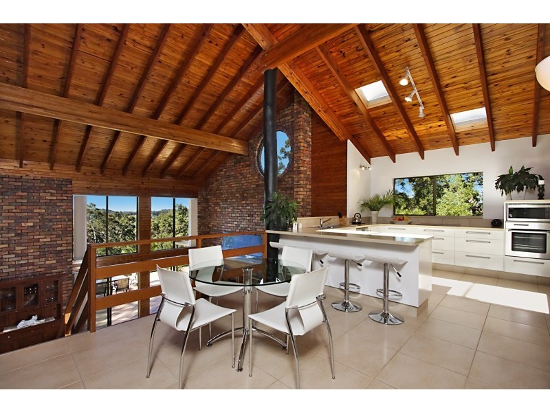 208 Tierney Drive, Currumbin Waters QLD 4223