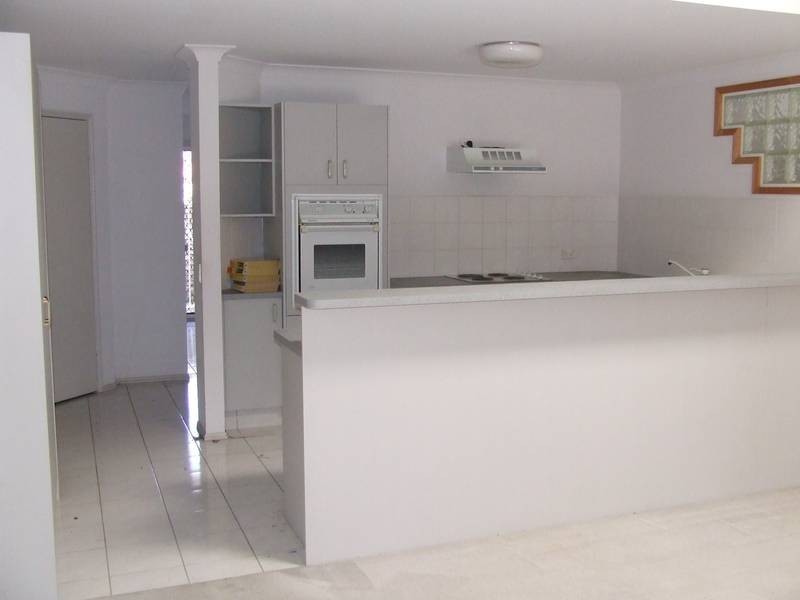 3/255 Christine Avenue, Varsity Lakes QLD 4227