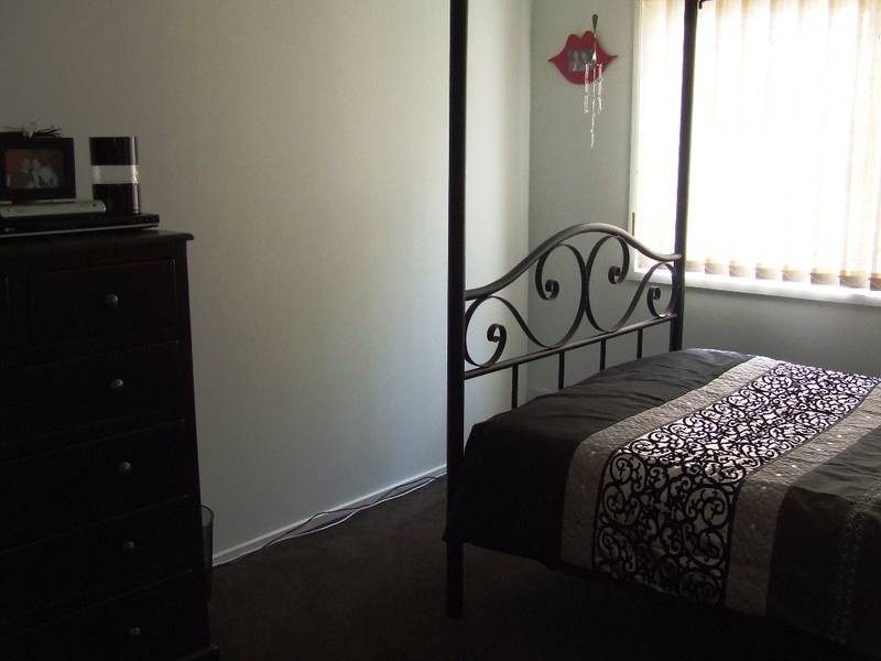 8/15 Simpsons Road, Elanora QLD 4221