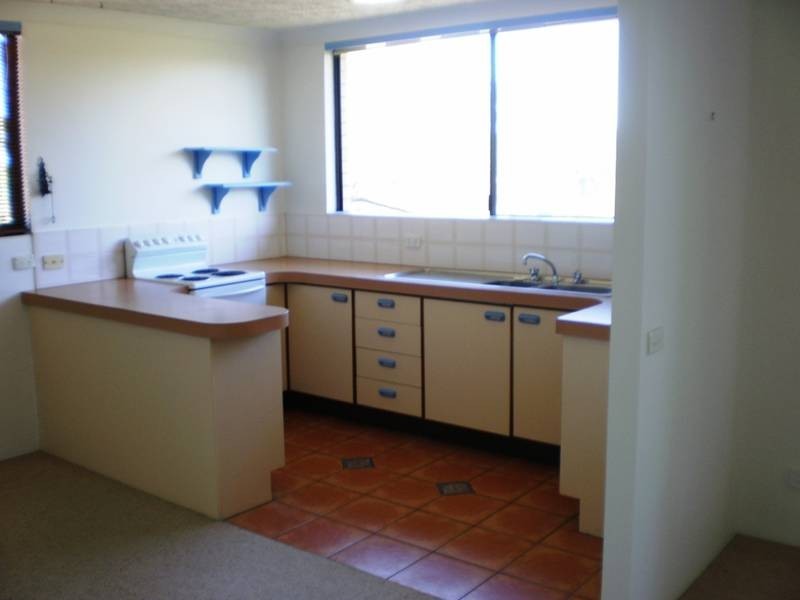 6/6 Brooke Avenue, Palm Beach QLD 4221