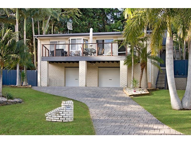 20 Fatsia Court, Elanora QLD 4221