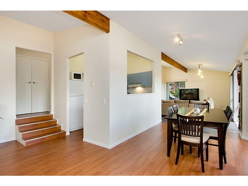 20 Fatsia Court, Elanora QLD 4221
