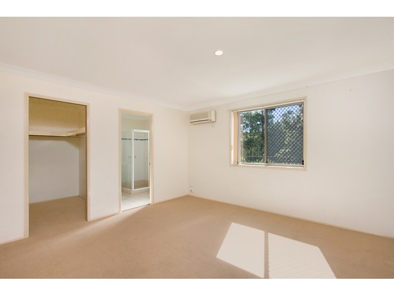 21 Laurina Court, Elanora QLD 4221
