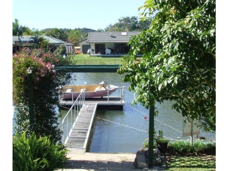 19 Westari Court, Currumbin Waters QLD 4223