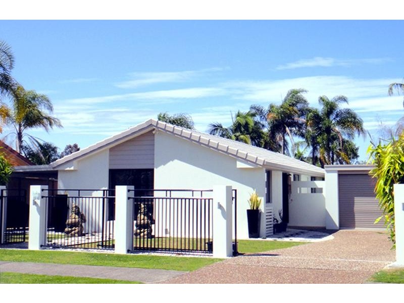 18 Ware Drive, Currumbin Waters QLD 4223