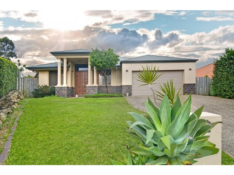 60 Baekea Drive, Elanora QLD 4221