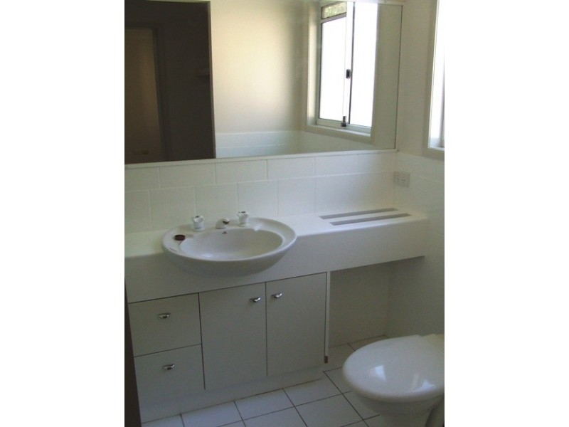 1/9 Thrower Drive, Currumbin QLD 4223