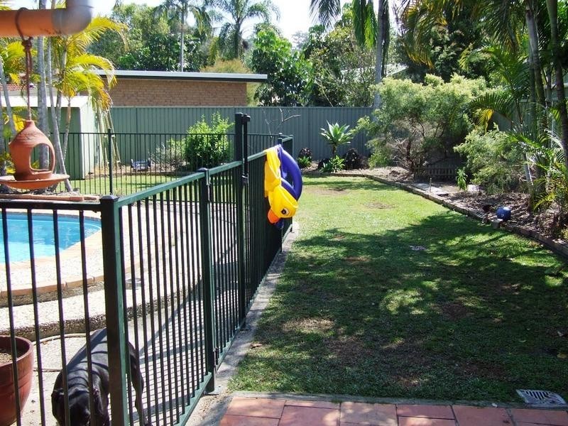 27 Ware Drive, Currumbin Waters QLD 4223