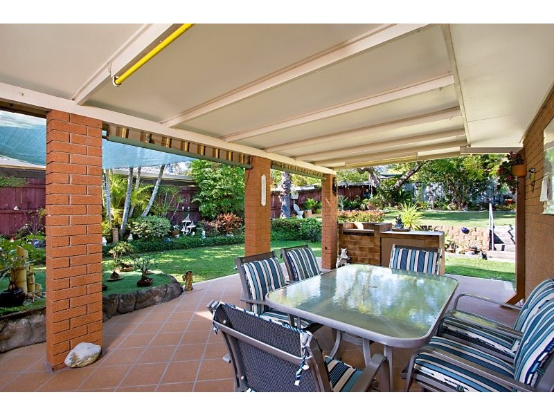 23 McKenzie Drive, Currumbin Waters QLD 4223